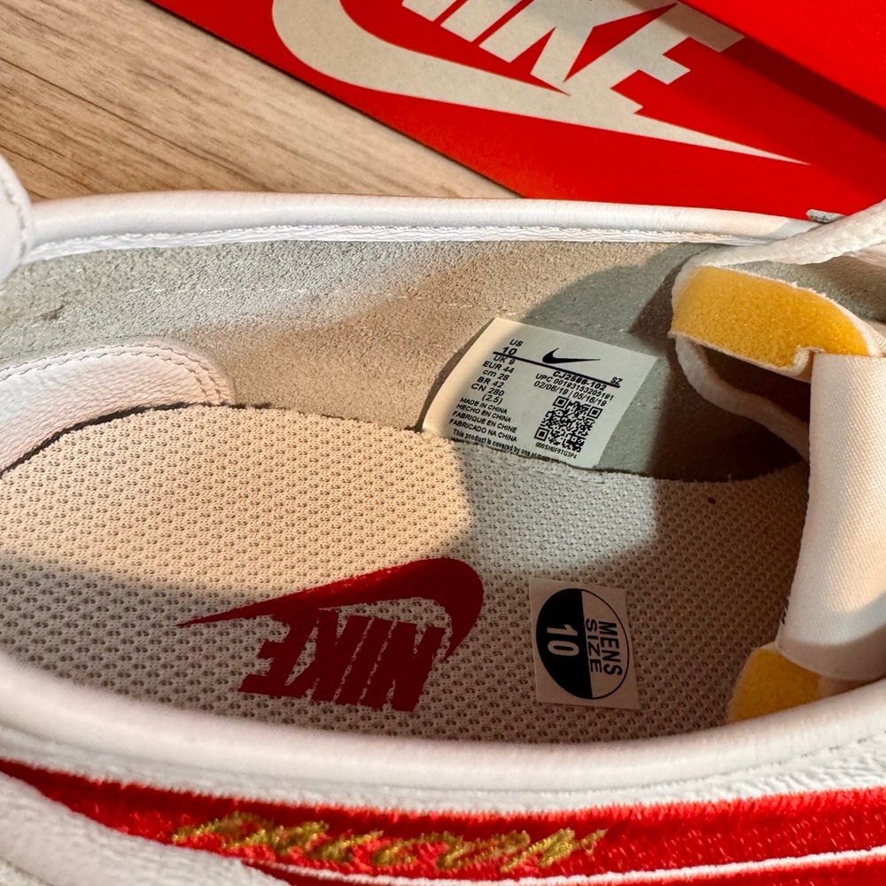 Nike Classic Cortez ‘72 QS Shoe Dog Pack - Falcon - Picture 16 of 16